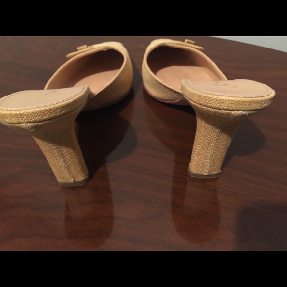 Chanel LT Yellow Fabric Mule S40 - Picture 4 of 8